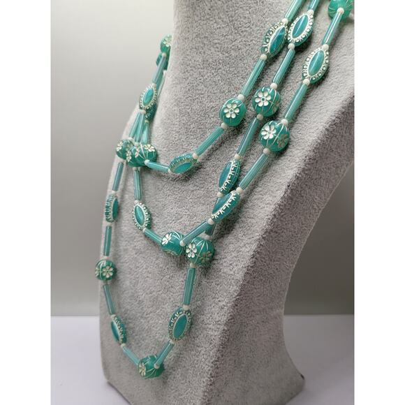 Vintage 1960s Japanese Carved Lucite Aqua Floral Bead Necklace 54 Inch Long - Picture 2 of 10